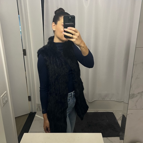 Love Token Navy Fur Vest Size XS - Picture 11 of 11